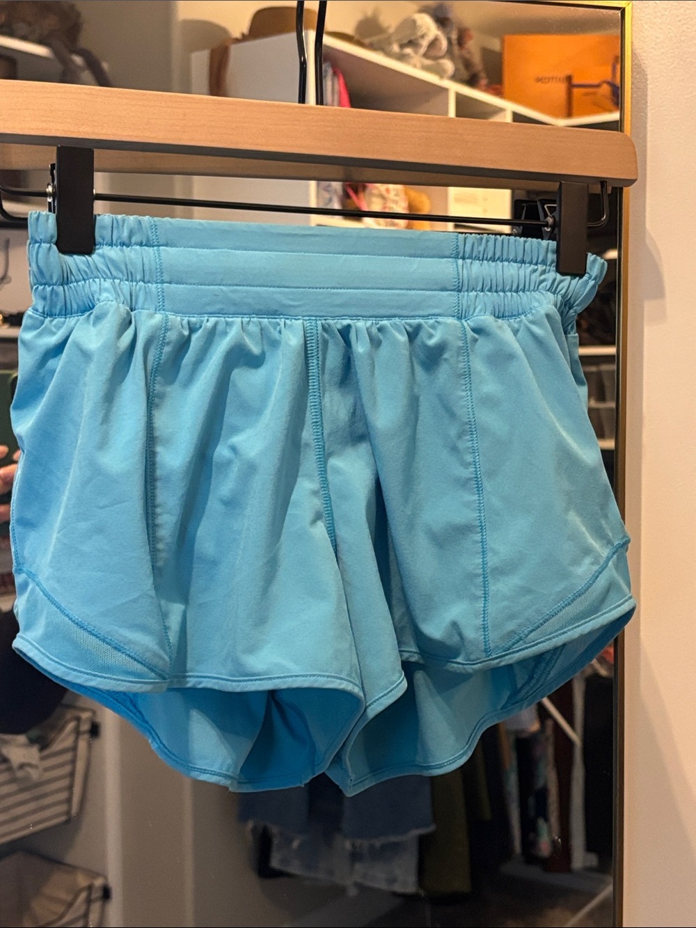 Hotty Hot Low-Rise Lined Short 2.5" - Picture 9 of 10
